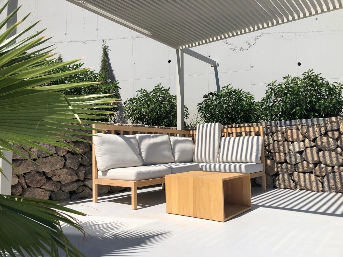 Kuro Beach House - Oceanfront Luxury & 25M Pool Achlia Eksteriør bilde