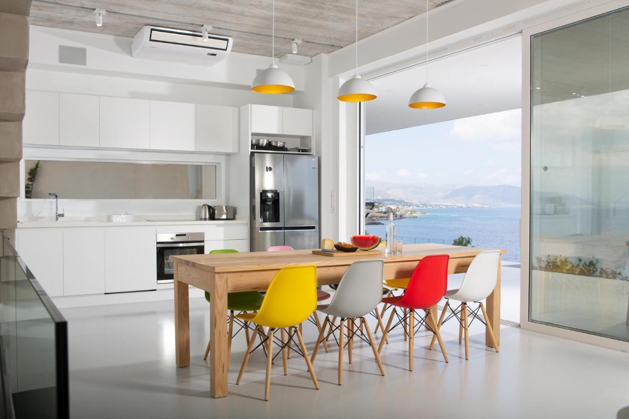 Kuro Beach House - Oceanfront Luxury & 25M Pool Achlia Eksteriør bilde